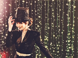 little box christia black hat